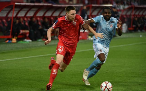 意媒：利雅得胜利亚冠出局，皮奥利已在下课边缘